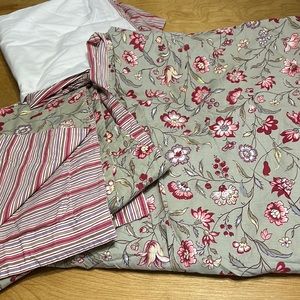 Pottery Barn Queen Duvet set